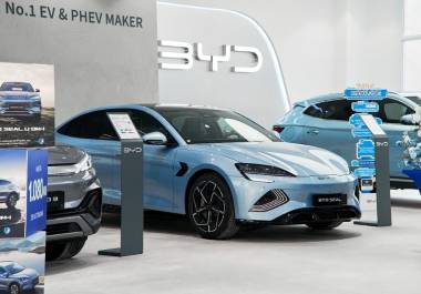 BYD continúa su expansión en España con la incorporación de nueve grupos de concesionarios