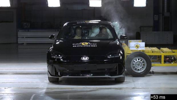 $!El Hyundai Ioniq 6 durante las pruebas Euro NCAP