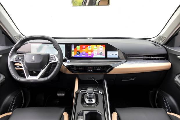 Uno de los aspectos a destacar es su triple pantalla multimedia $!Uno de los aspectos a destacar es su triple pantalla multimedia