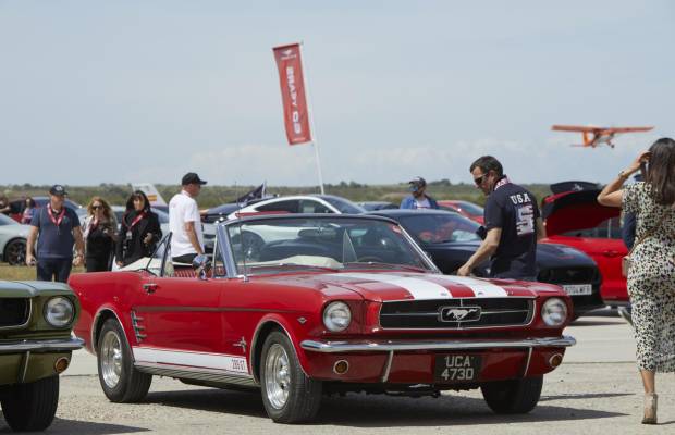 Más de 170 Mustang se dieron cita el sábado para celebrar su 60 aniversario