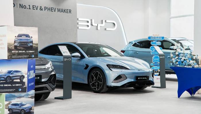 BYD continúa su expansión en España con la incorporación de nueve grupos de concesionarios