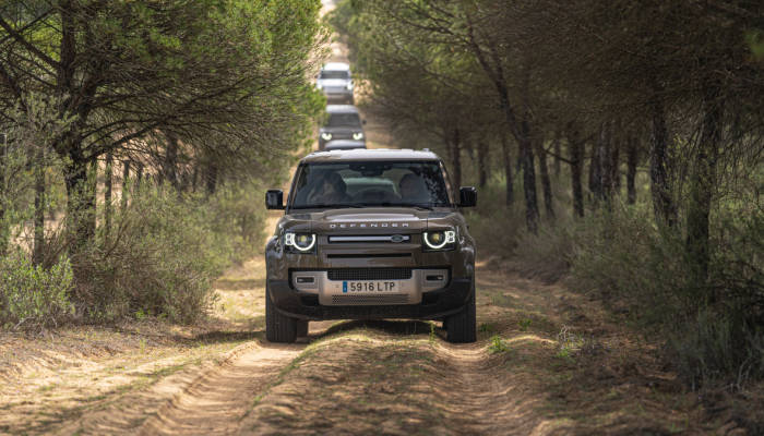 Probamos el Land Rover Defender 2022 en el Parque Nacional de Doñana