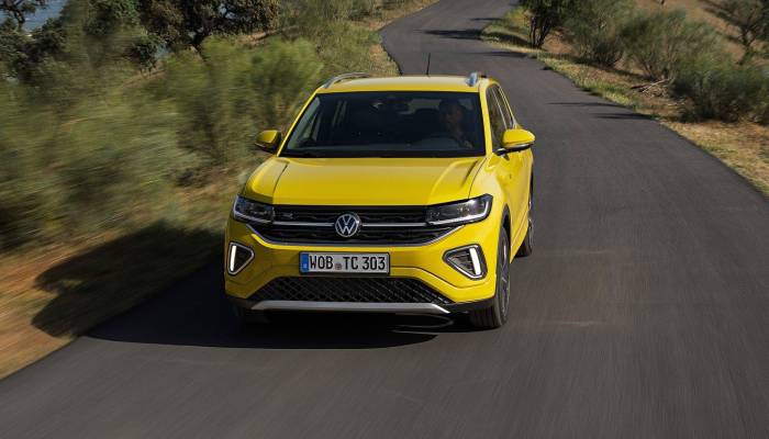 Volkswagen renueva el T-Cross, crossover urbano, juvenil, práctico y versátil