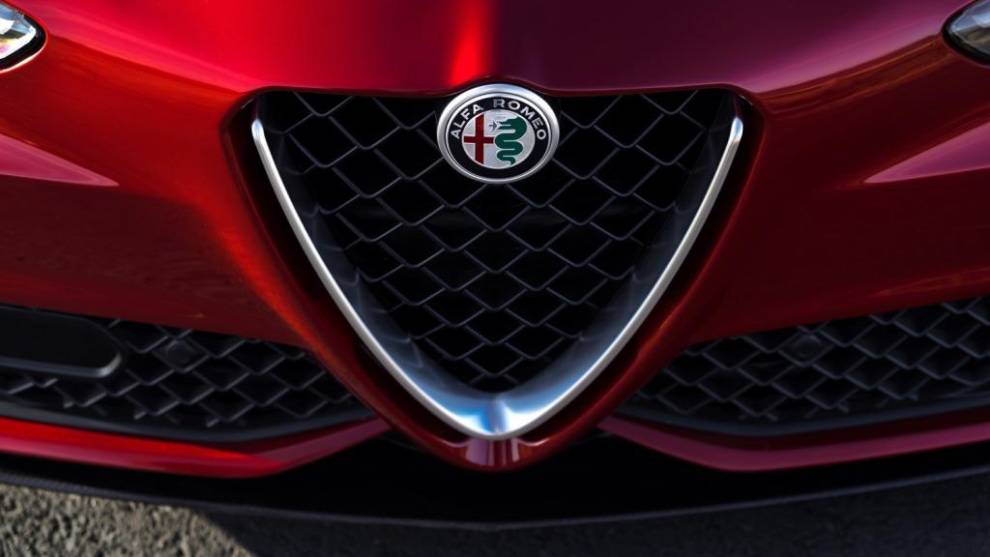 Alfa Romeo piensa en volver al segmento de las berlinas compactas.