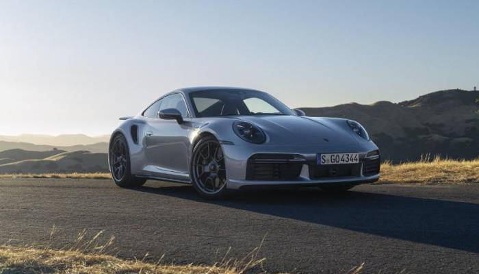 Porsche 911 Turbo 50 Years, una edición especial limitada a 1.974 unidades que evoca los históricos modelos 911 Turbo