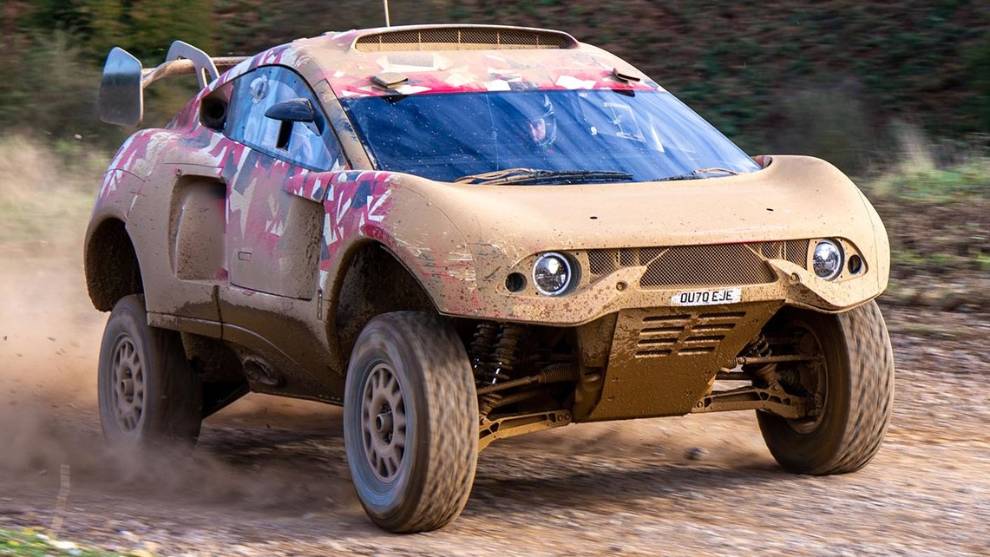 Nani Roma y Loeb estrenan su coche para el Dakar