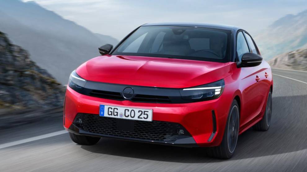 El Opel Corsa híbrido de 48V ahorra hasta un litro de gasolina cada 100 kilómetros
