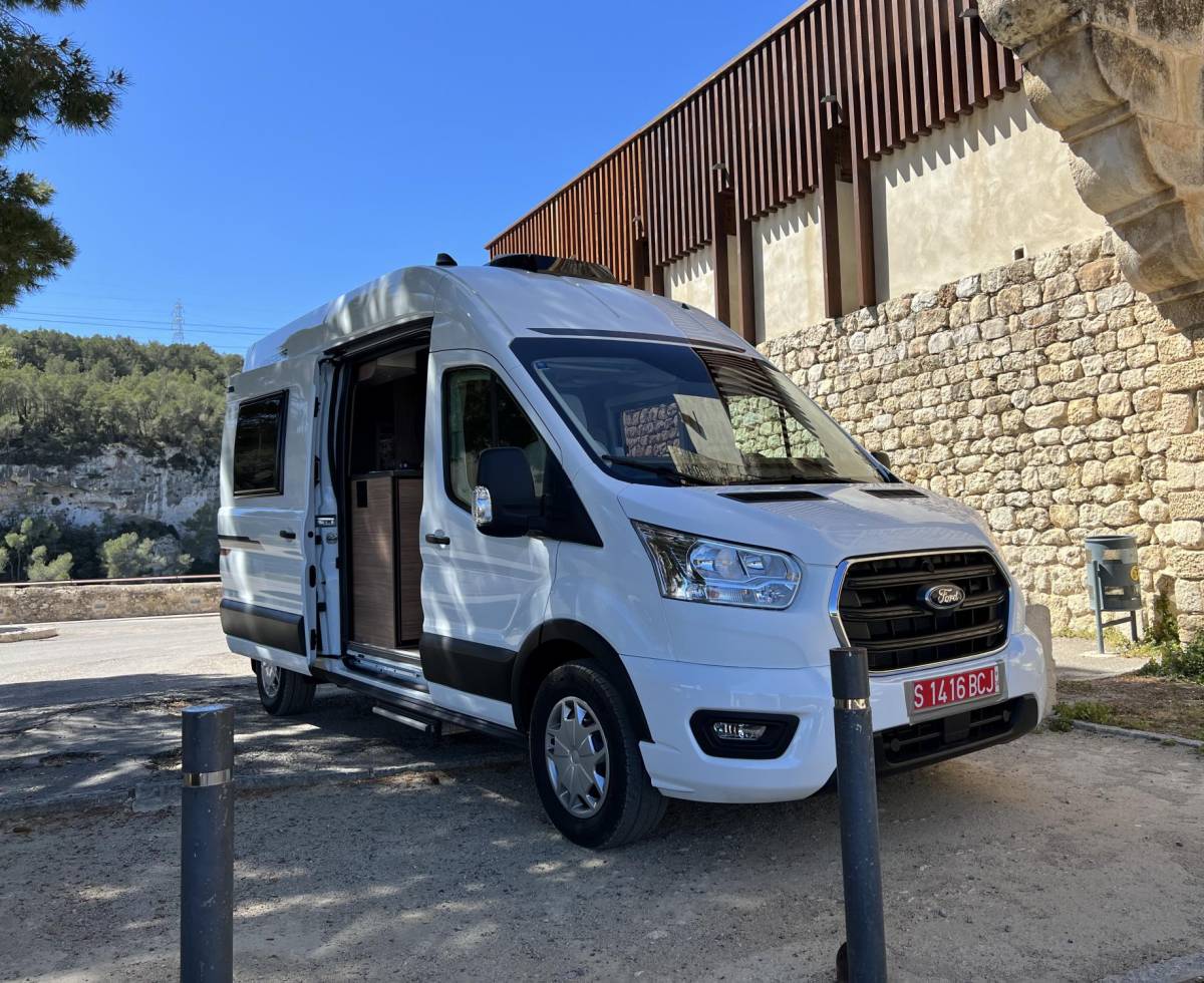 FURGONETA CAMPER NUEVA WEINSBERG CARABUS 550 MQ EN FORD - Autocaravanas,  caravanas y furgonetas campers nuevas, ocasión y segunda mano