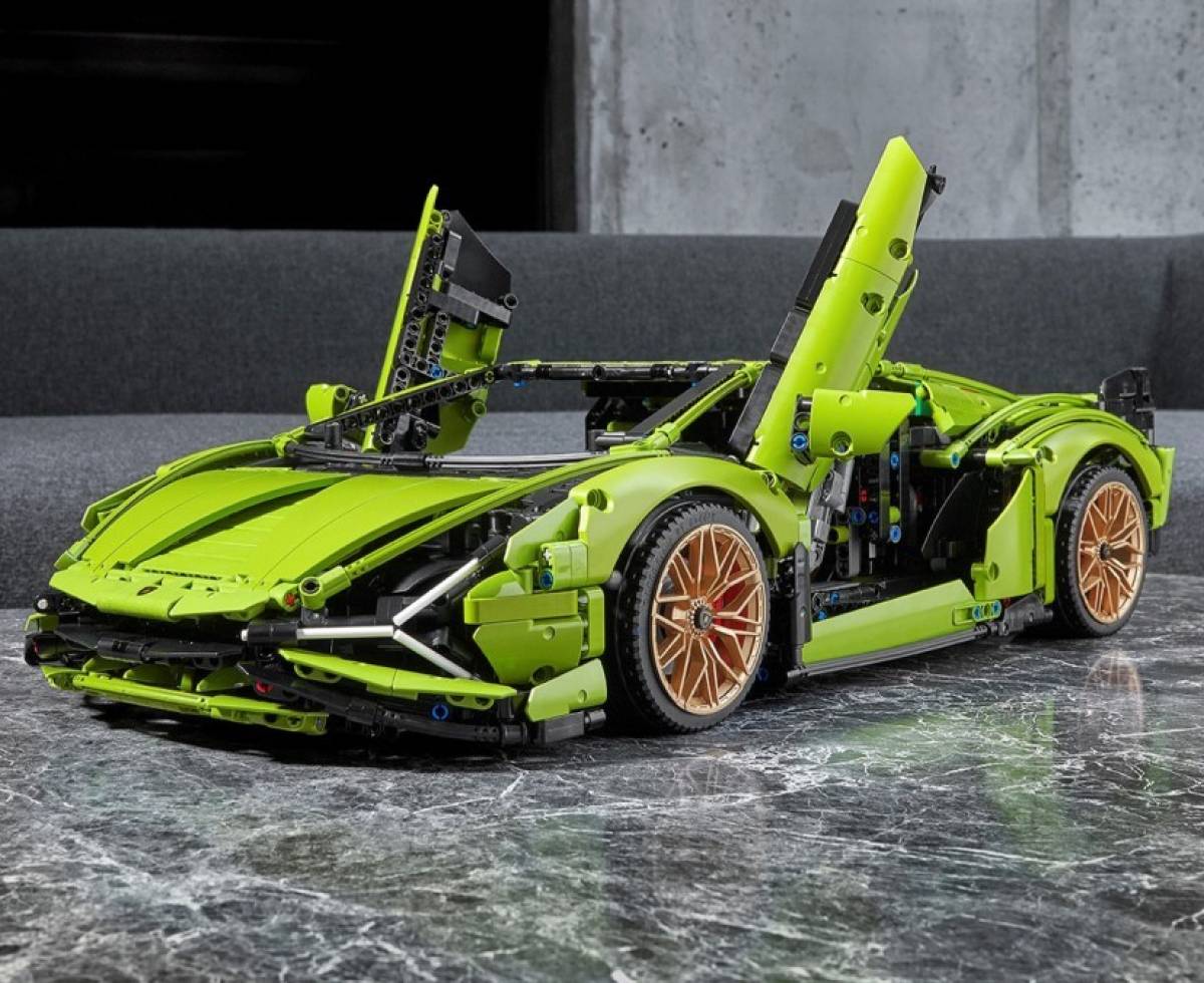 El Lamborghini Sián de Lego tiene  piezas y cuesta 379,99 euros