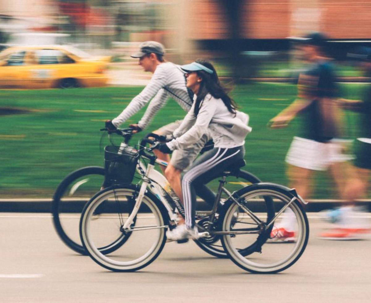 Mejor Anfibio Personas mayores La DGT aclara las 20 normas que todo ciclista debe cumplir y las multas por  infringirlas