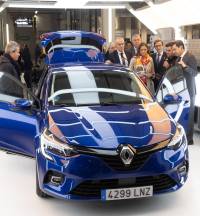 Renault inaugura ReFactory Sevilla e impulsa la economía circular