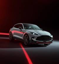 Aston Martin DBX S