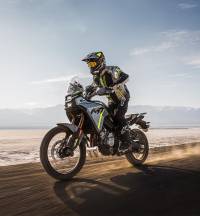 CFMOTO 450MT