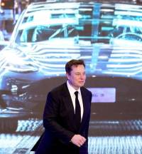 La inversión de Elon Musk en Bitcoin le cuesta 140 millones a Tesla