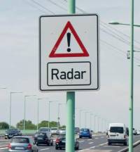 Estos son los 50 radares de la DGT que más multan en España