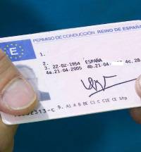 ¡Ojo! La DGT alerta de una nueva estafa sobre el carnet de conducir