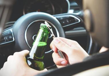 La DGT refuerza los controles de alcohol y drogas: estas son las multas que podrían ponerte
