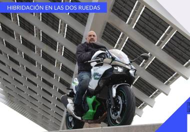 Kawasaki Ninja Hybrid 7: probamos la primera moto híbrida de la historia