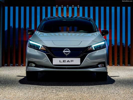 $!Nissan Leaf