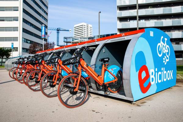 $!Más aparcamientos para bicicletas en Barcelona