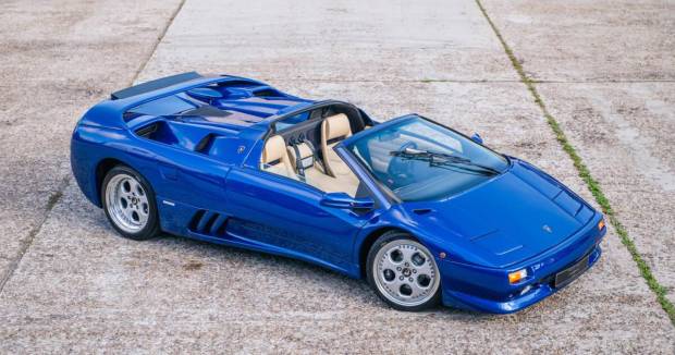 $!El espectacular Lamborghini Diablo VT Roadster que decora la colección de Trump