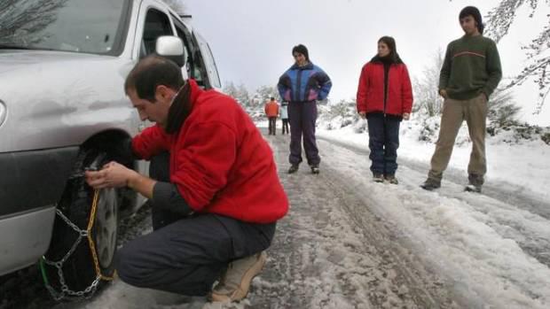 $!Llega la nieve: qué tipos de cadenas hay y cómo ponerlas