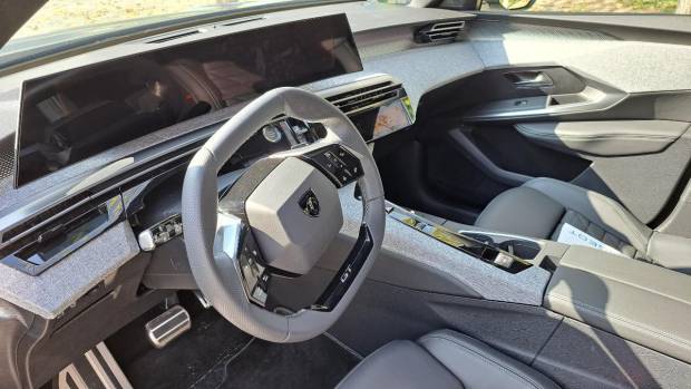 $!El diseño interior del Peugeot 5008