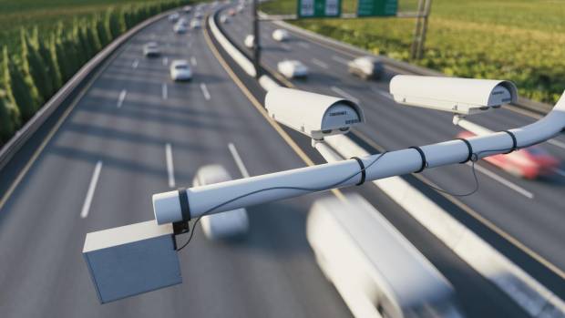 $!Casi todas las carreteras cuentan con cámaras para vigilar el tráfico