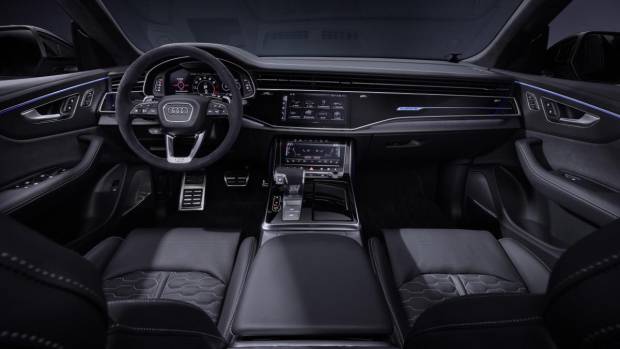 $!Interior del Audi RS Q8