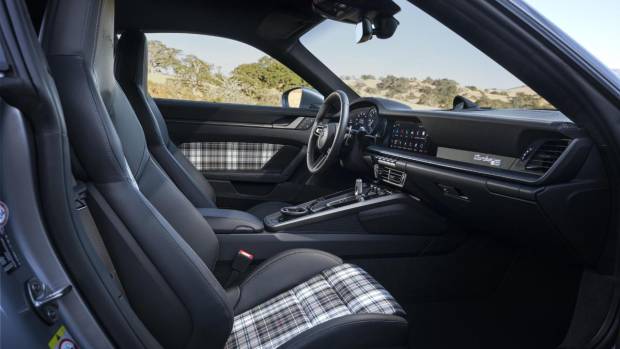 $!El interior del Porsche 911 Turbo 50 Years