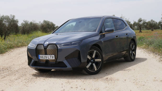 BMW iX: un SUV con más tecnología que tu casa