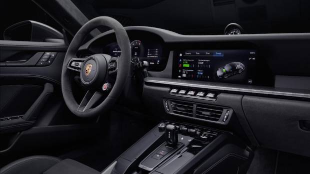 $!Interior del Porsche 911 Carrera GTS