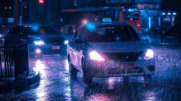 $!Las posibilidades de sufrir un accidente se incrementan un 70% con lluvia