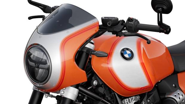 $!BMW R 12 S