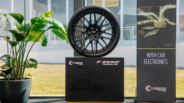 $!Pirelli P Zaro Cyber Tyre