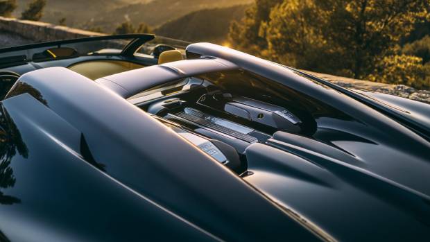 $!Alucina con esta galería de fotos del Bugatti W16 Mistral