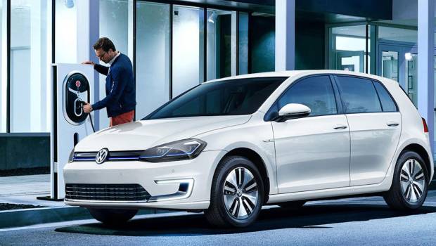 $!Volkswagen e-Golf ‘Autonomous Driving’