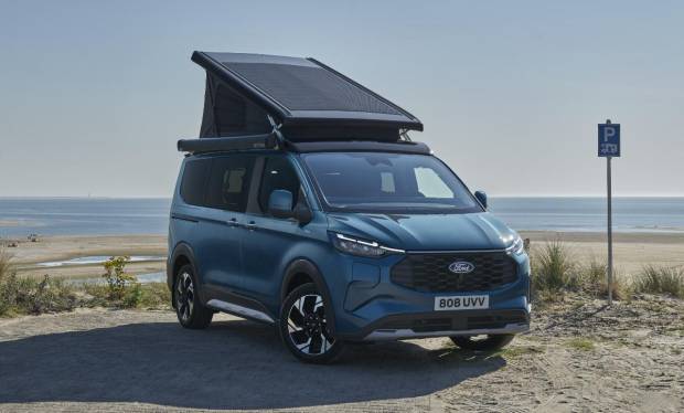 $!La Ford Transit Custom Nugget Active PHEV