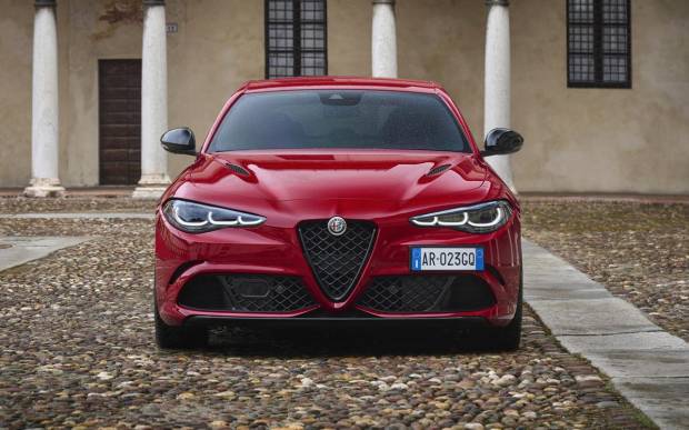 $!Alfa Romeo Giulia.