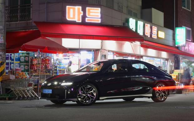 $!El Hyundai Ioniq 6 en Seúl.