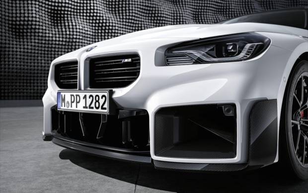 $!Frontal del BMW M2 con los accesorios M Performance