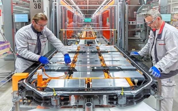 $!Fábrica de baterías de Volkswagen en Zwickau, Alemania.