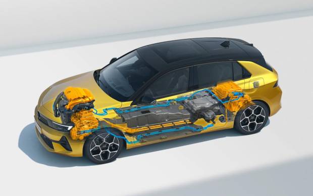 $!2021 Opel Astra Hybrid