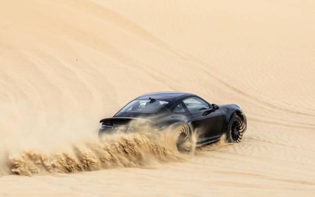 $!Pruebas con el Porsche 911 Dakar en el desierto
