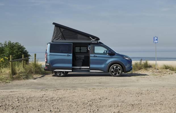 $!La Ford Transit Custom Nugget Active PHEV