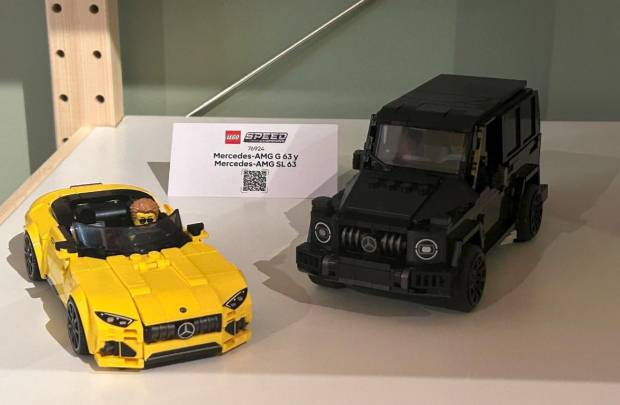 $!Los dos Mercedes-Benz de Lego más pequeños y asequibles