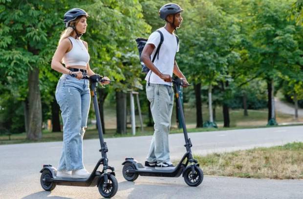 $!Los patinetes de NIU podrán circular legalmente a partir de 2027