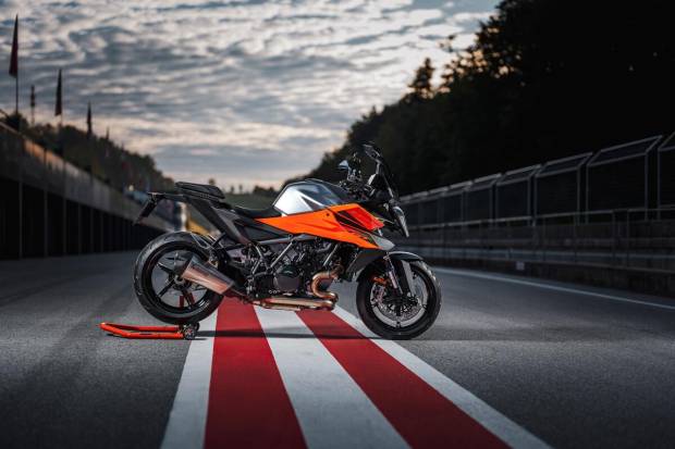 $!KTM 1390 Super Duke GT