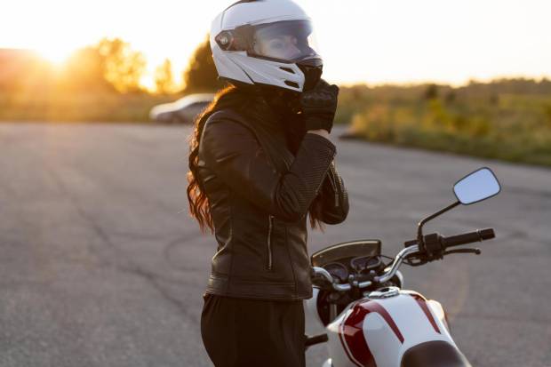 $!El casco es una parte del equipamiento que debes llevar siempre