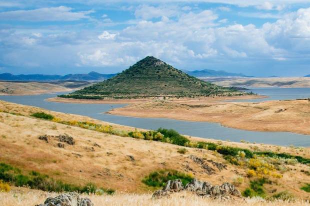 $!La Montaña Mágica de Badajoz es una rotonda obra de la propia naturaleza